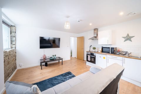 Living Room / Lounge