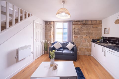 Living Room / Lounge