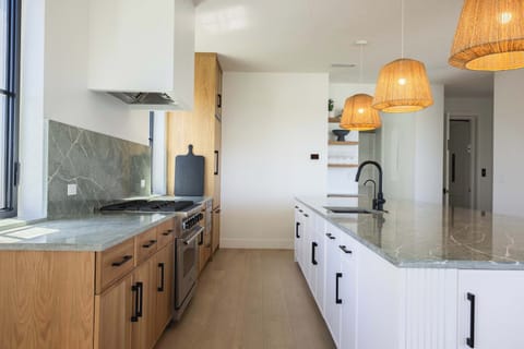 Kitchen Overview