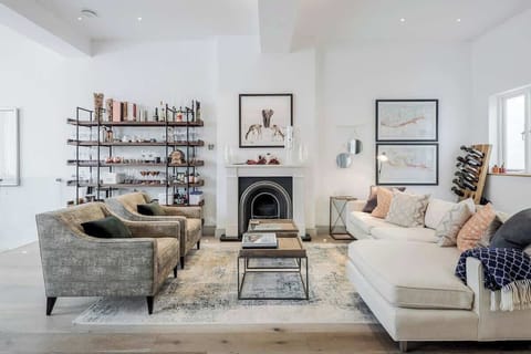 Ground floor - living/dining area
