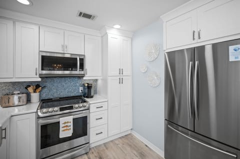 All stainless steel appliances.