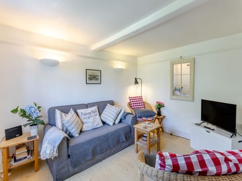 Living area | Island Cottage, Mersea Island