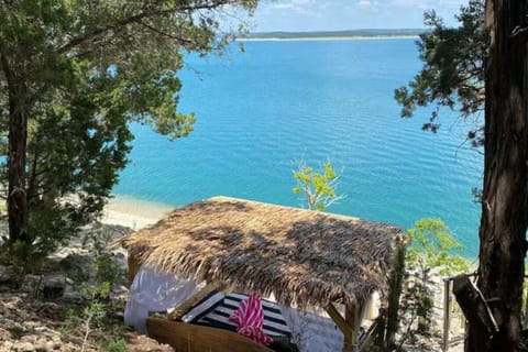 Relax on the SHADY bluff.  It feels like you are in Lake TAHOE!