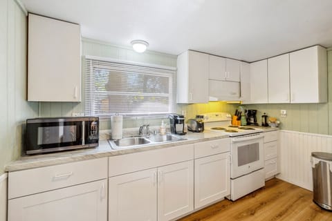 The full kitchen has everything you need for weekend or a month