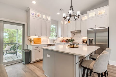 Kitchen | Drip Coffee Maker | Dishwasher | Cooking Basics