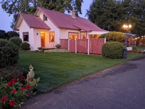 Enjoy this charming evening retreat, and check out our outdoor amenities!