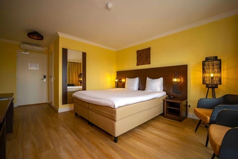 Comfortable Unit with King size bed