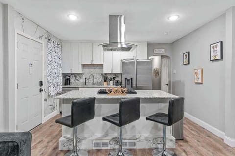 Kitchen Island with Barstools