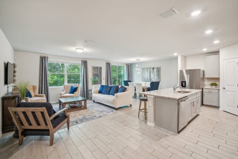 Furniture, Indoors, Living Room, Floor, Flooring