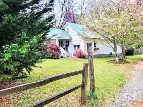 Just outside of Athens, Georgia,  big front yard of the cute cottage.