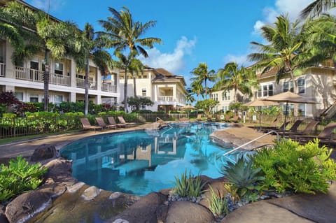 villas_poipu_kai_pool