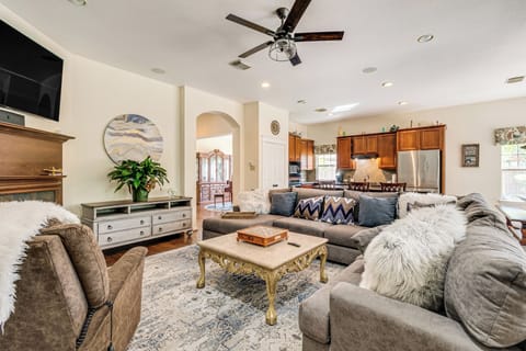Living Room | Smart TV | Fireplace | 1st Floor