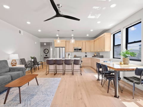 Living / Dining Area / Kitchen