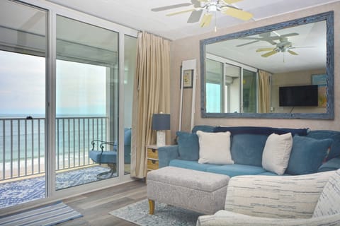 LIVING-AREA