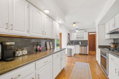 Fully equipped kitchen to fuel your adventures