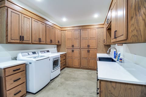 Laundry Room | 1st Floor