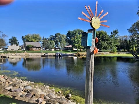 Direct access to 5,000 acres of recreational fun on Puckaway Lake