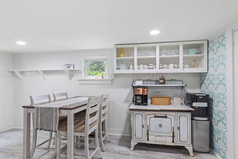 Coffee Bar With Cuisinart Coffee Maker & Keurig