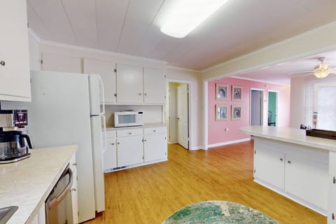 Lorraine's has a spacious kitchen with plenty of counter space