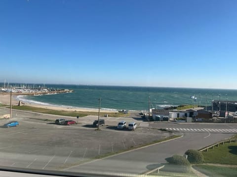Beach/ocean view