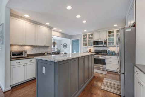 Spectacular Chef's Kitchen with all the comforts of home.