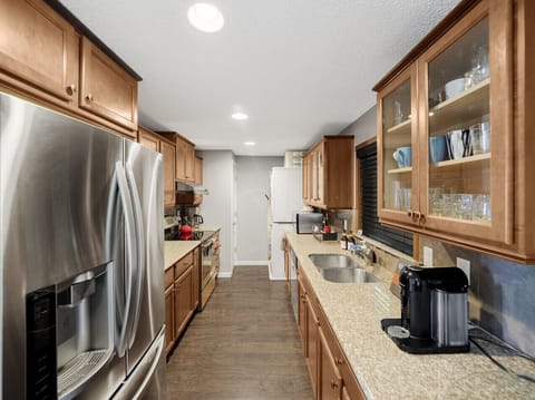 Fully equipped kitchen