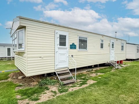 private holiday caravans for hire