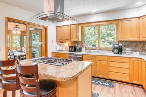 Kitchen | Cooking Basics | Complimentary Spices | Main Floor