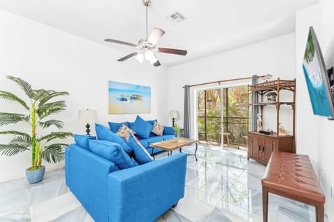 Welcome to Serene Stay At Bahama Bay!