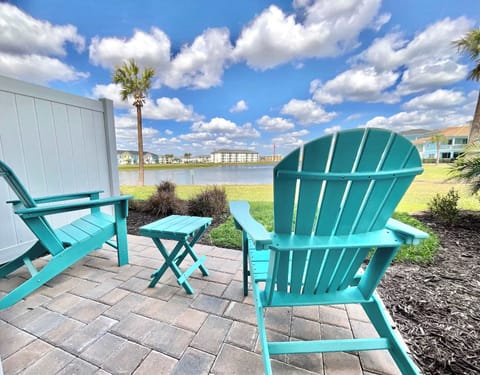 Lounge chairs to relax while enjoying the lake views