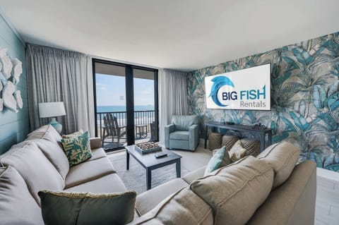 Amazing Living Room, Beautifully Decorated with Stunning Views🌊☀️
