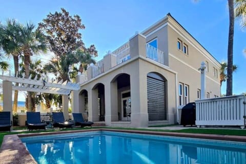 Luxury beach house with pool in exclusive Destin Pointe neighborhood