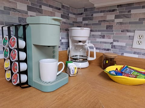 Keurig and drip coffee pot