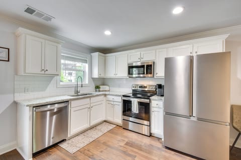 Kitchen | Keurig Coffee Maker | Cooking Basics