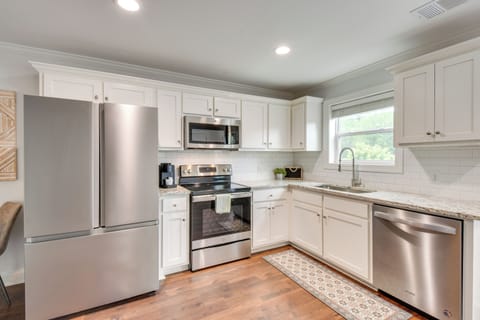 Kitchen | Keurig Coffee Maker | Cooking Basics