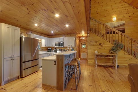 Kitchen | Cooking Basics | Dishwasher | 1st Floor