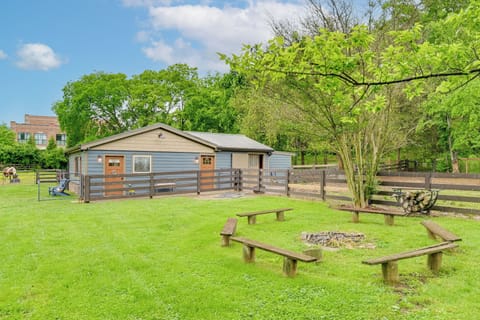 Franklin Vacation Rental | Studio | 1BA | 300 Sq Ft | 1 Step to Enter