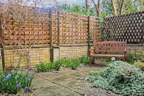 8d956c80 cf4d 45bb 9e77 c880aef5f926