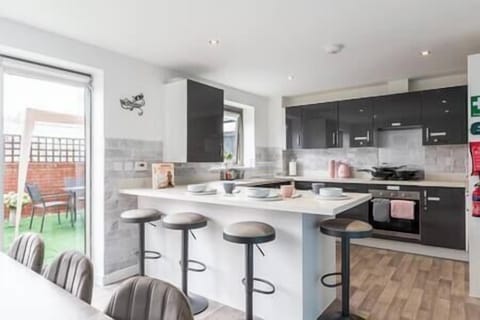 6999c859 91f2 487b 8e15 192e512b5a51