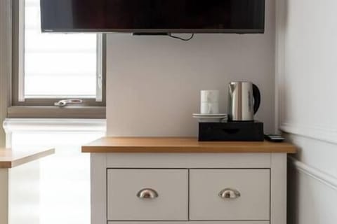 861437de d4b7 4b07 b89b 22c3d4970e4a