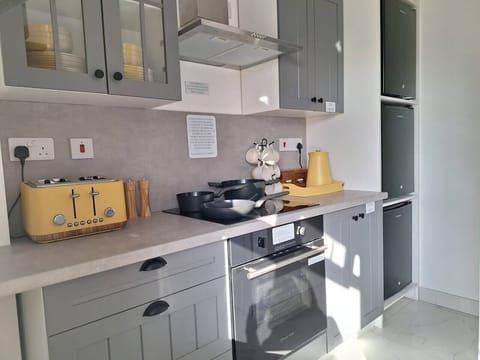 Fbf017d3 3b27 4676 ba0d 0a4d04ad7dca