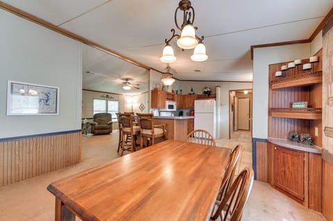 Dining Area | Dishware & Flatware | Toaster | Blender | Griddle