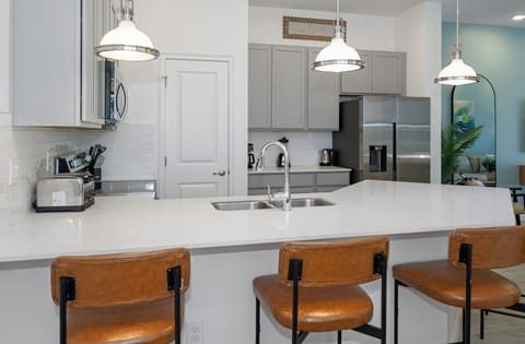 Fully equipped kitchen