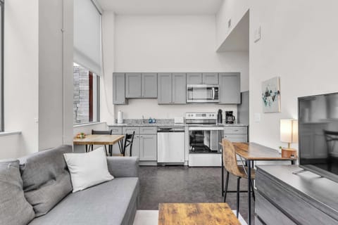 Living and kitchen area