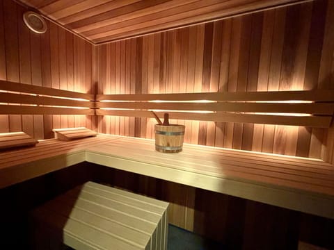 Washing Machine, Clothes Dryer, Laundry Room, Major Appliance, Laundry, Interior Design, Home Appliance, Flooring, Floor, Kitchen Appliance