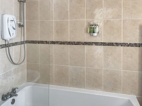 Bathroom | Kookaburra Lodge, Brecon