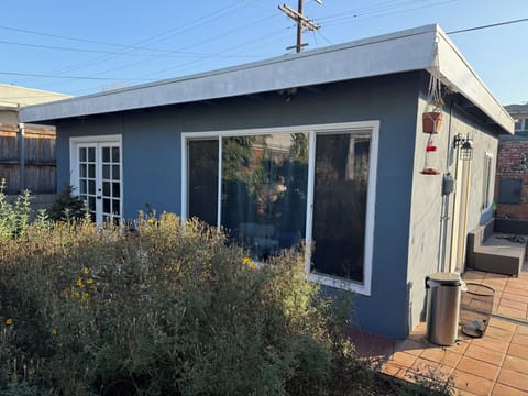 Studio is located in the backyard of a historic 1920's Los Angeles home.