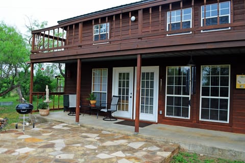 600 square ft. Guest House