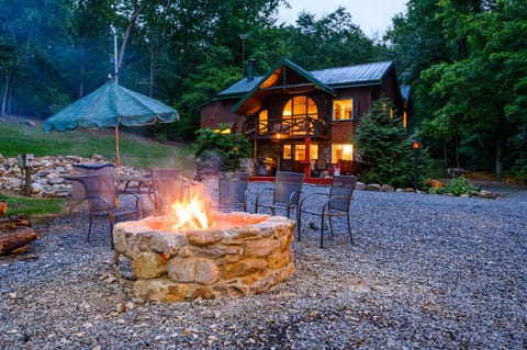 Fox Creek Lodge