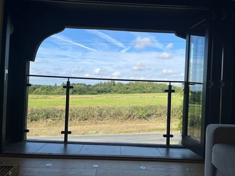Balcony with countryside view 